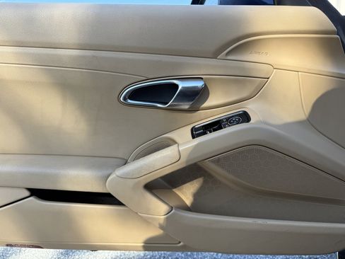 Used 2015 Porsche Boxster image 34