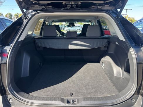 Used 2025 Toyota RAV4 XLE image 33
