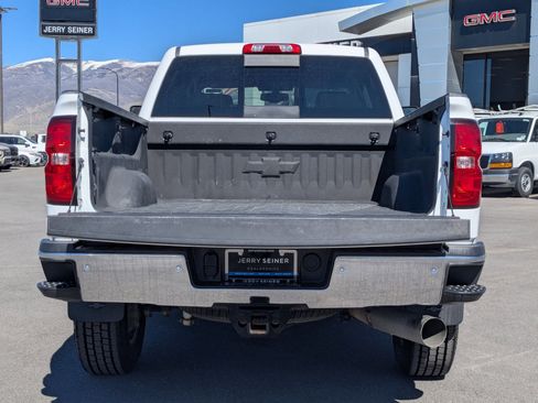 Used 2018 Chevrolet Silverado 3500 LT w/ LT Convenience Package image 30