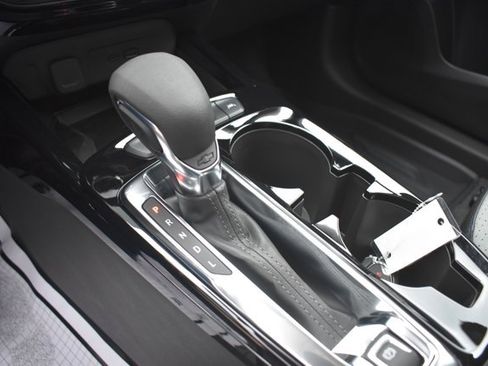 New 2026 Chevrolet Trax LT w/ Sunroof Package image 27