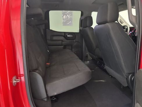 Used 2019 Chevrolet Silverado 1500 Custom Trail Boss w/ Custom Convenience Package image 21