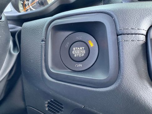 New 2026 Jeep Wrangler Unlimited Sahara AWD/4WD image 20