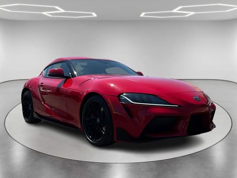Used 2020 Toyota Supra Launch Edition w/ Driver Assist Package image 3