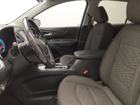 Used 2019 Chevrolet Equinox LT image 17