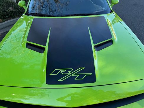 Used 2015 Dodge Challenger R/T Scat Pack w/ Leather Interior Group image 7