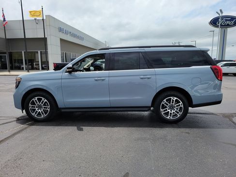 Certified 2025 Ford Expedition Max Active AWD/4WD image 7