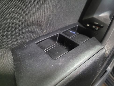 Used 2019 Toyota Corolla SE image 27