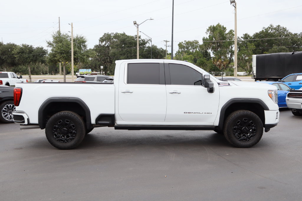 Certified 2021 GMC Sierra 2500 Denali w/ Denali Ultimate Package AWD/4WD image 10