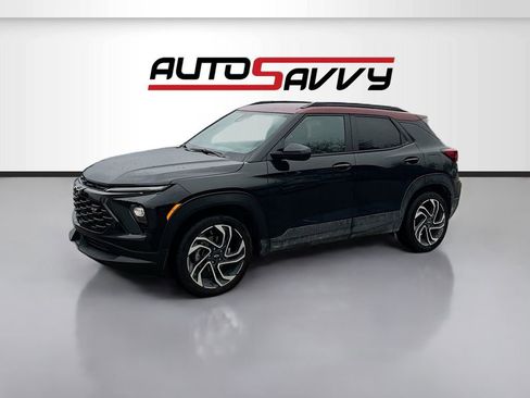 Used 2025 Chevrolet TrailBlazer RS w/ Convenience Package image 3