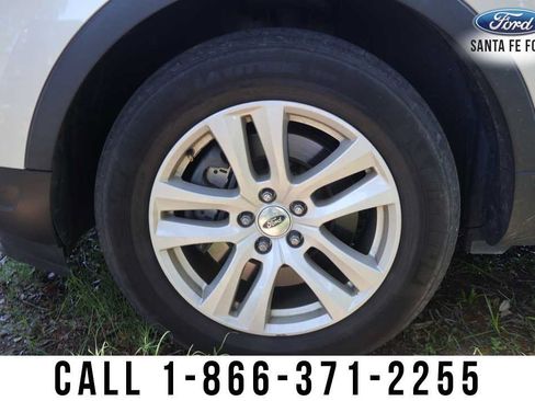 Used 2018 Ford Explorer XLT w/ Equipment Group 202A AWD/4WD image 5
