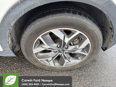 Used 2020 Kia Sportage EX w/ Option Group 15 image 7