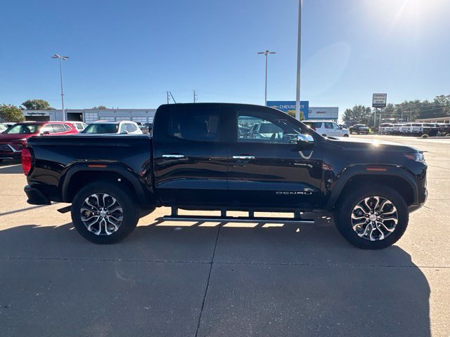 Used 2026 GMC Canyon Denali AWD/4WD image 2