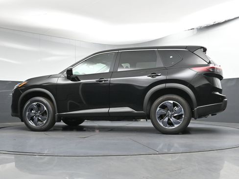 New 2026 Nissan Rogue SV image 29