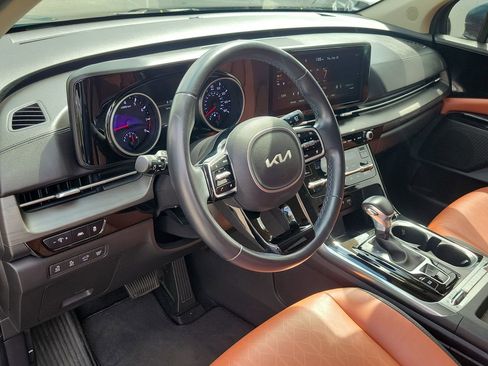 Used 2022 Kia Carnival SX image 26