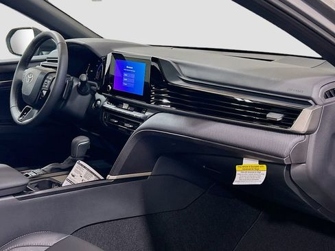 New 2026 Toyota Camry SE FWD image 28