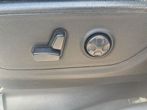 Used 2020 RAM 1500 Big Horn AWD/4WD image 22