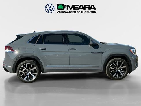 Used 2024 Volkswagen Atlas Cross Sport SEL Premium R-Line image 6