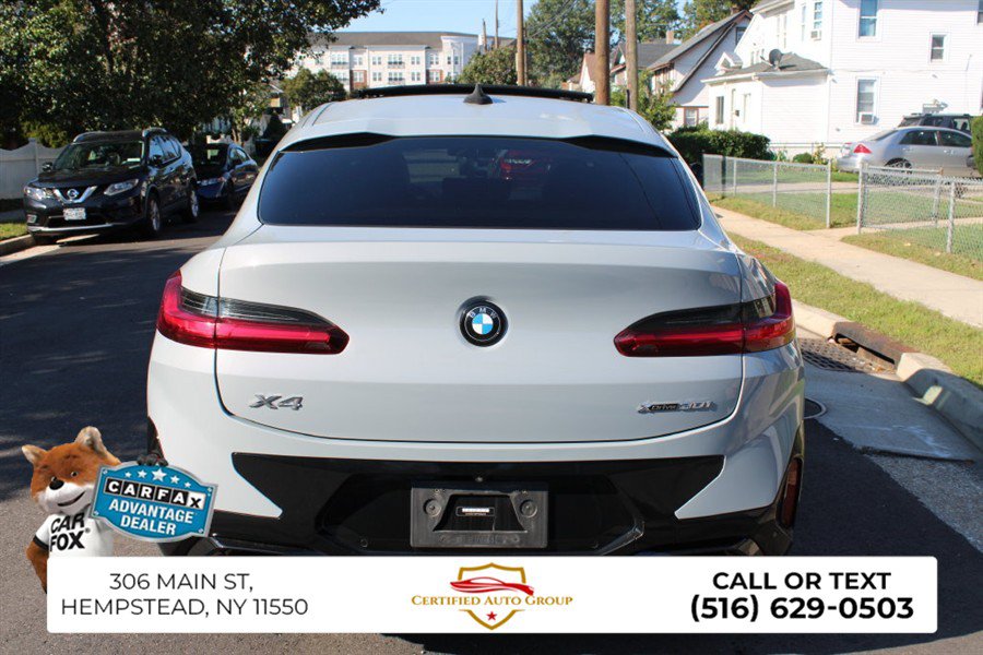 Used 2023 BMW X4 xDrive30i w/ M Sport Package AWD/4WD image 7