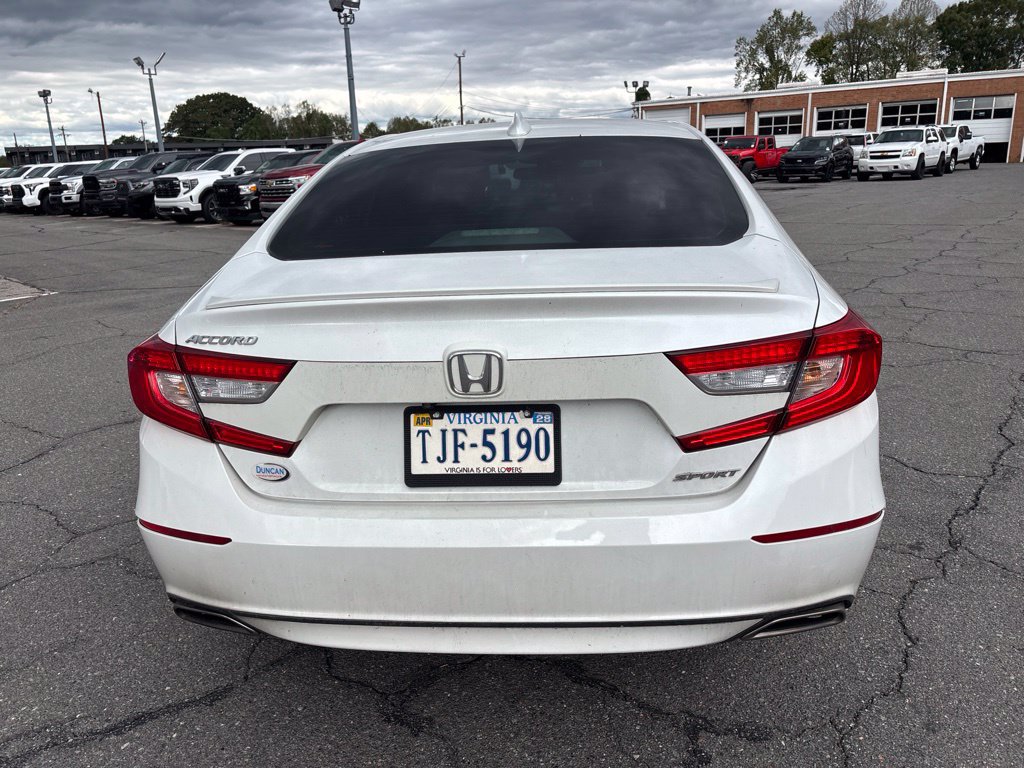 Used 2019 Honda Accord Sport image 5