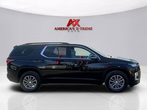 Used 2022 Chevrolet Traverse LT FWD image 7