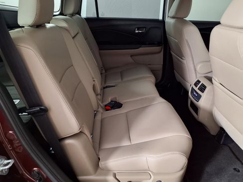 Used 2022 Honda Pilot Special Edition image 11