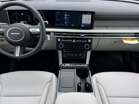 New 2026 Hyundai Tucson Limited AWD/4WD image 13
