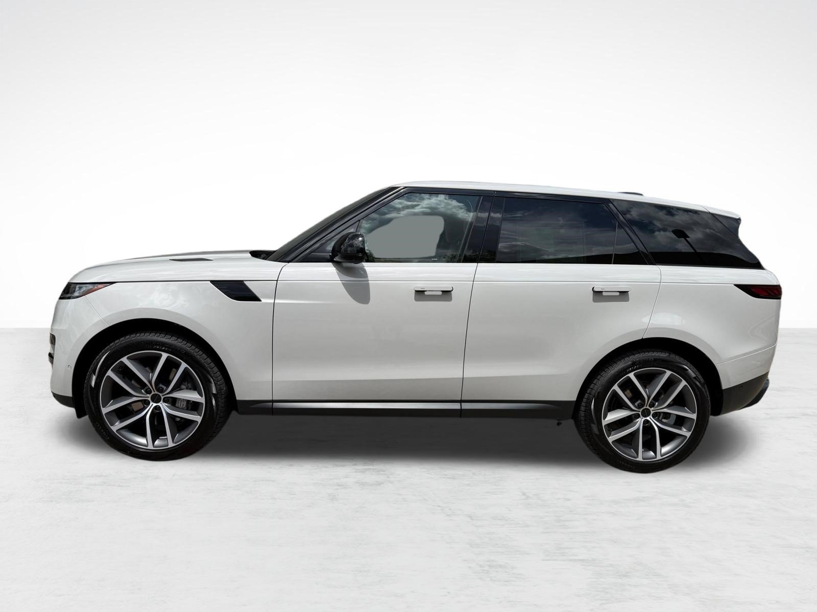 New 2027 Land Rover Range Rover Sport SE AWD/4WD image 2