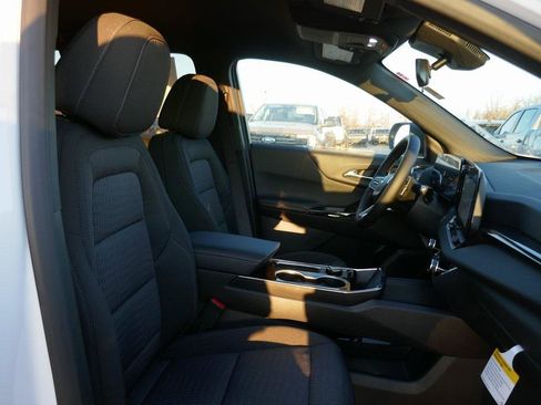 New 2026 Chevrolet Equinox LT image 9