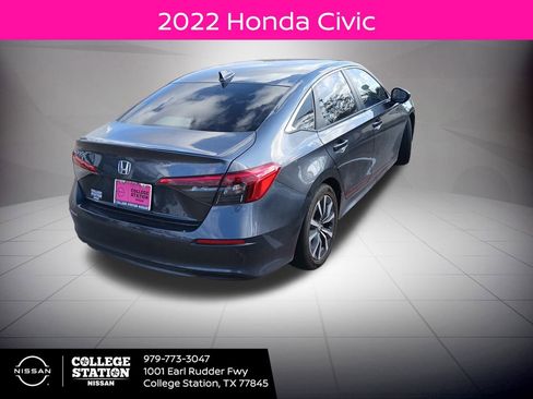 Used 2022 Honda Civic EX image 2