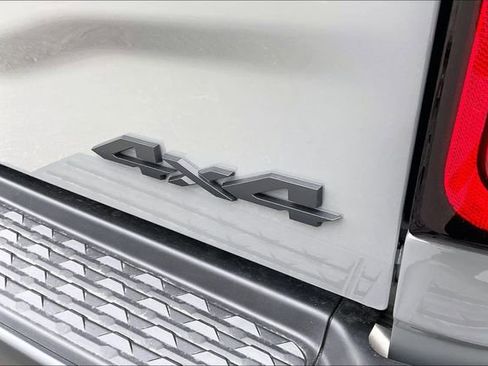 Certified 2026 RAM 3500 Tradesman AWD/4WD image 34