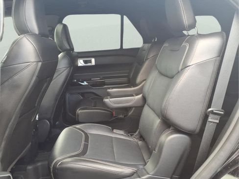 Used 2023 Ford Explorer ST w/ Equipment Group 401A AWD/4WD image 44