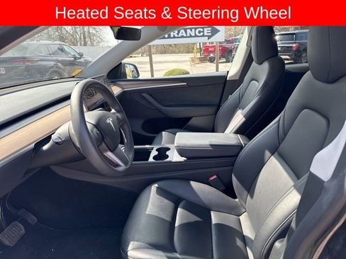 Used 2024 Tesla Model Y Long Range image 8