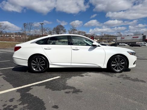 Used 2021 Honda Accord EX-L image 7