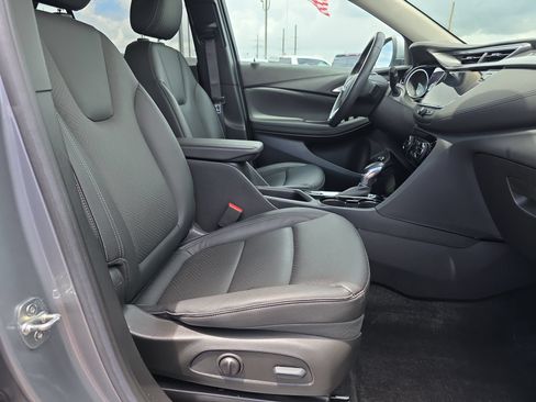 Used 2023 Buick Encore GX Essence w/ Experience Buick Package AWD/4WD image 15