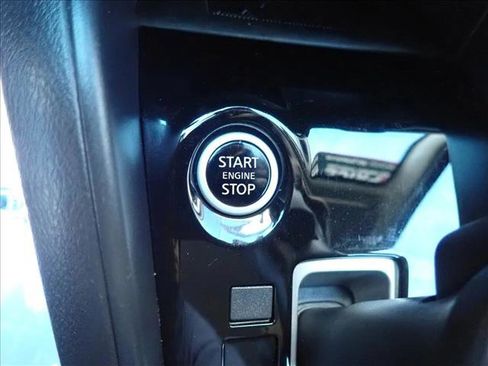 Used 2025 Nissan Versa SV FWD image 19