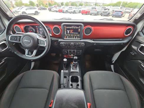 Used 2019 Jeep Wrangler Unlimited Rubicon AWD/4WD image 16