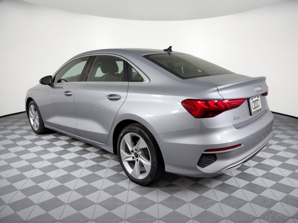 Used 2023 Audi A3 2.0T Premium Plus w/ Premium Plus Package FWD image 3