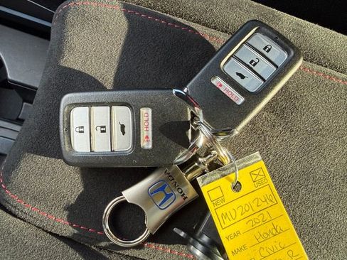 Used 2021 Honda Civic Type R Limited image 28