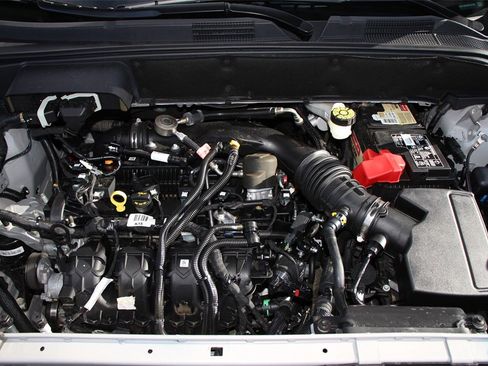 Certified 2022 Lincoln Nautilus Reserve image 25