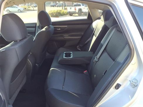 Used 2016 Nissan Altima 2.5 SR FWD image 27