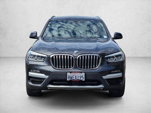 Used 2021 BMW X3 xDrive30e w/ Executive Package AWD/4WD image 2