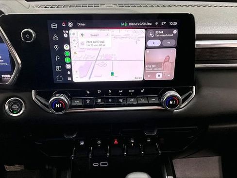 Used 2024 GMC Canyon Elevation w/ Convenience Package image 16