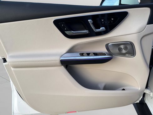 New 2026 Mercedes-Benz GLC 300 GLC 300 image 19