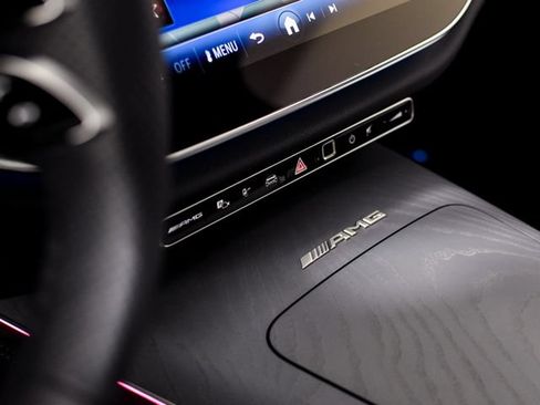 Certified 2025 Mercedes-Benz E 53 AMG e 4MATIC Sedan image 36