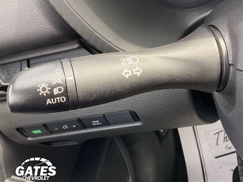 Used 2025 Nissan Sentra SV FWD image 20