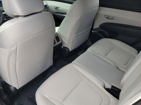 New 2026 Hyundai Tucson SEL FWD image 17