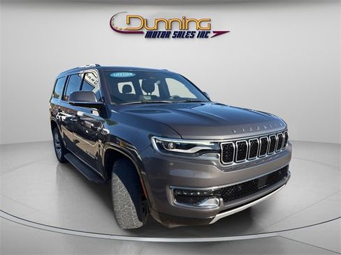 Used 2022 Jeep Wagoneer Series II image 4