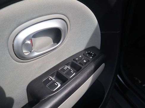 Used 2018 Kia Soul FWD image 47
