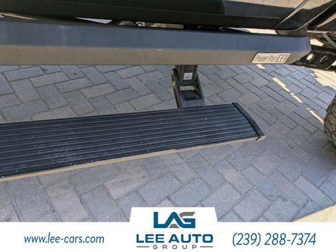 Used 2016 Ford F250 Lariat w/ Lariat Ultimate Package image 11