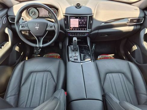 Used 2023 Maserati Levante Modena AWD/4WD image 29